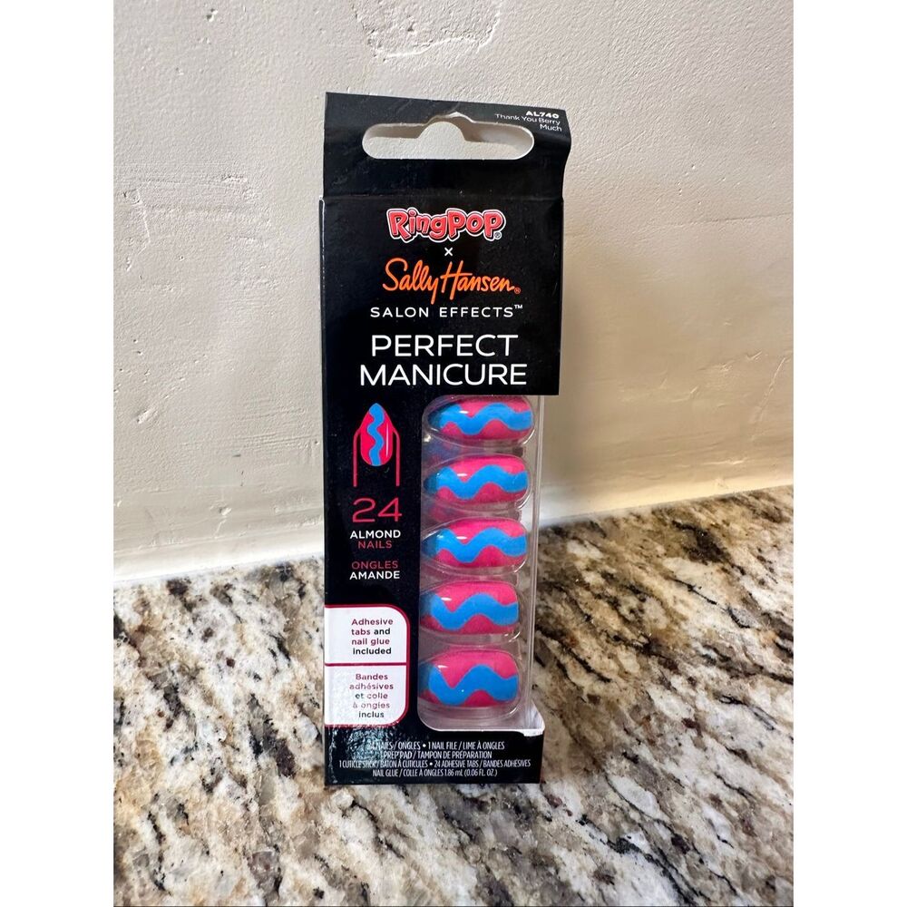 Sally Hansen Halloween Salon Perfect Manicure 24 Press on Nails With Glue Almond